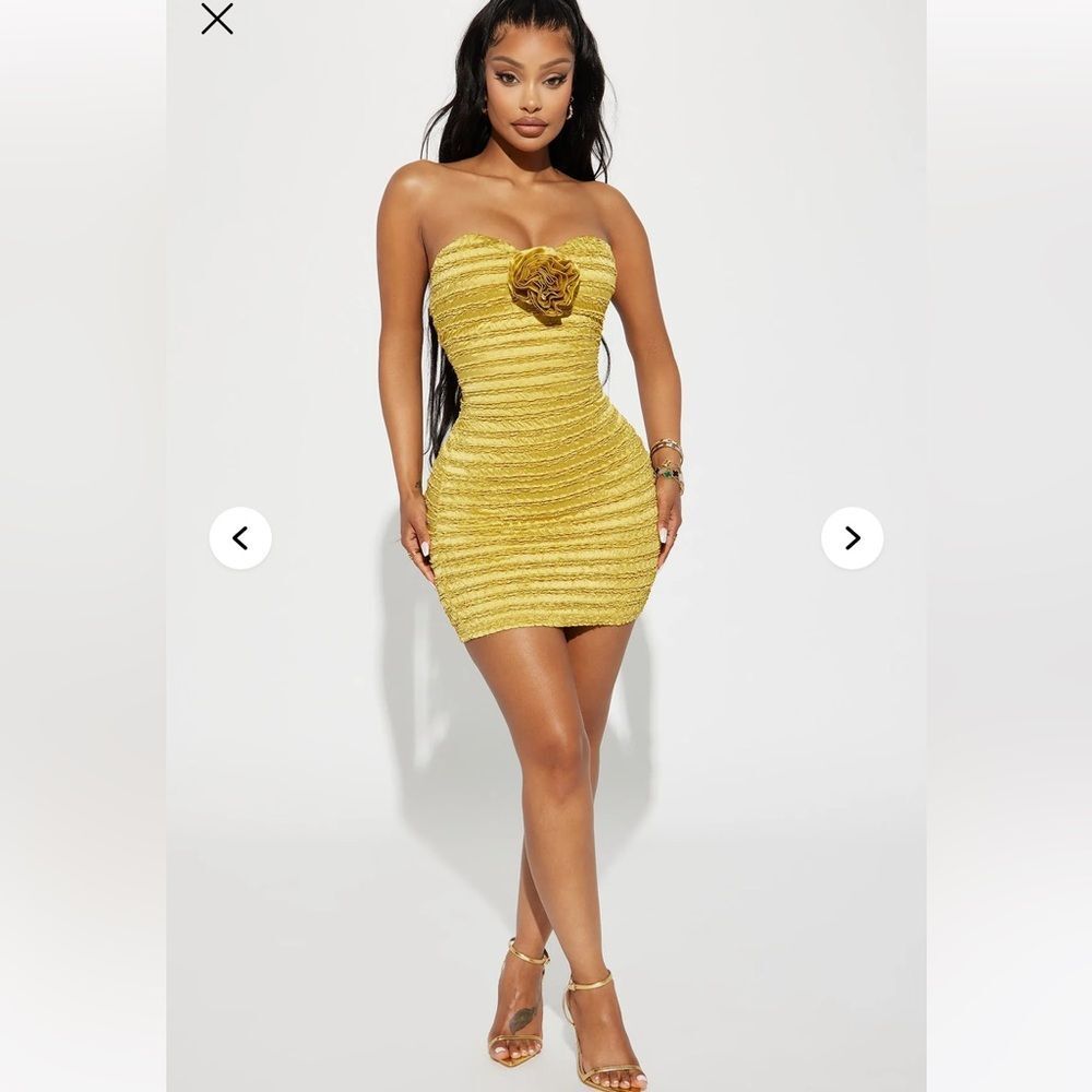 Fashion Nova | Chartreuse Textured Strapless Mini Dress | Size Small NWT